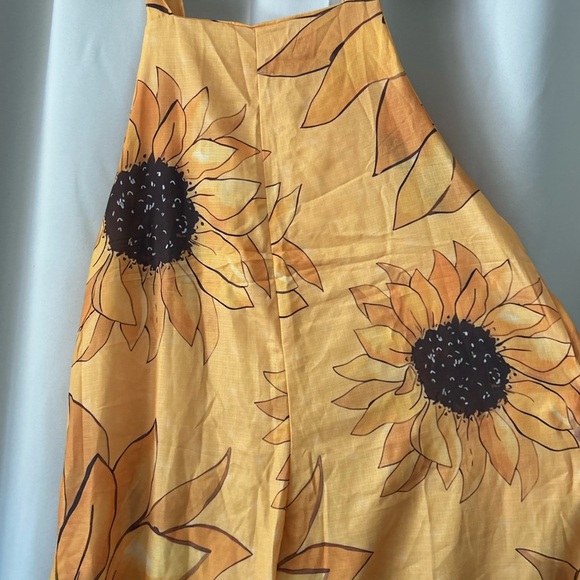 Sunflower Print Jumpsuit: size L/XL - Picture 6 of 7